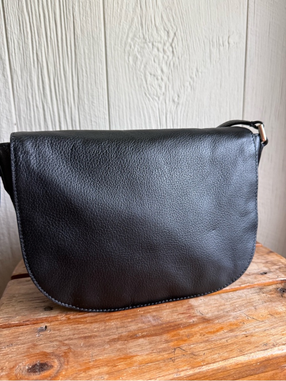 Tory Burch Brody Leather Saddle Bag - Picture 3 of 11